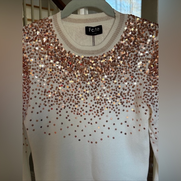 Fate Cream Sequin Sweater size Large - Picture 2 of 9